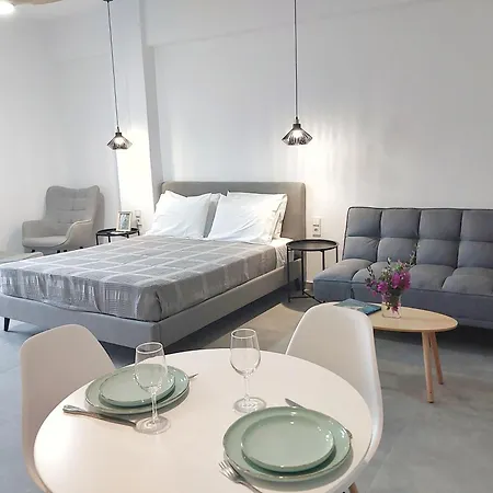 Λ Studios Apartament