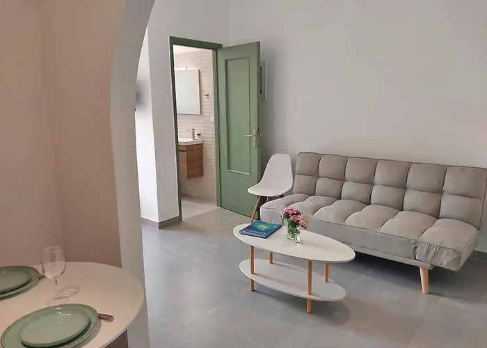 Λ Studios Apartament Ménites